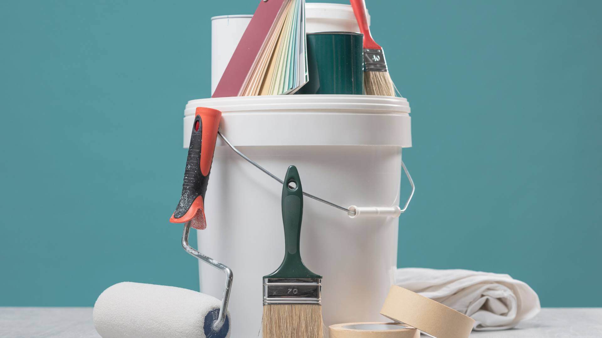 Comment organiser son matériel de peinture sur un échafaudage ? Image