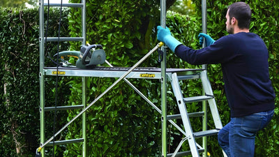 Quel échafaudage pour tailler les haies ?